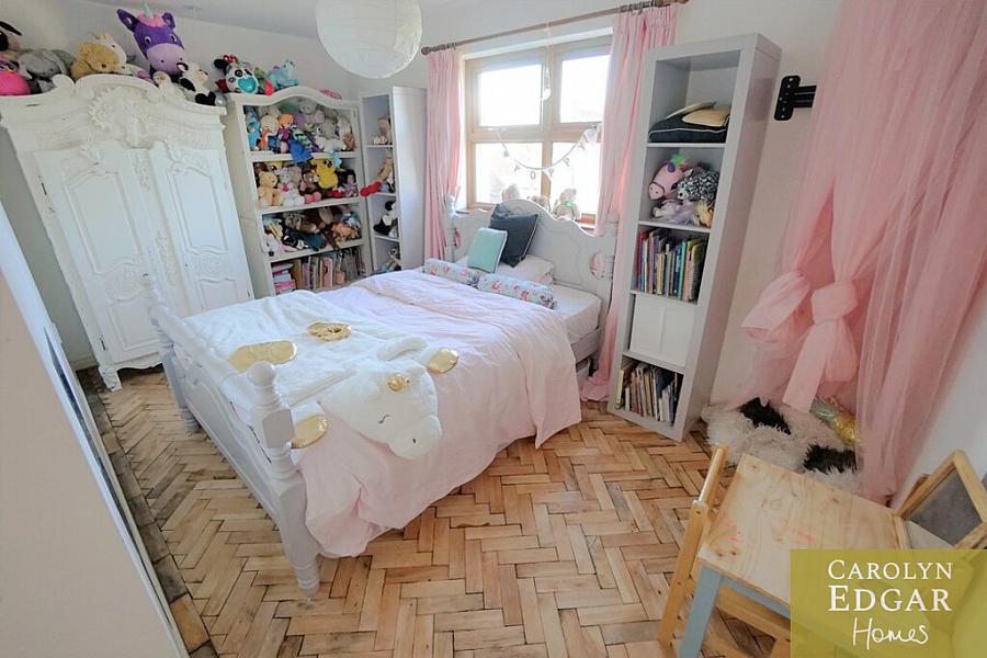 Winter Fell 71B Main Road