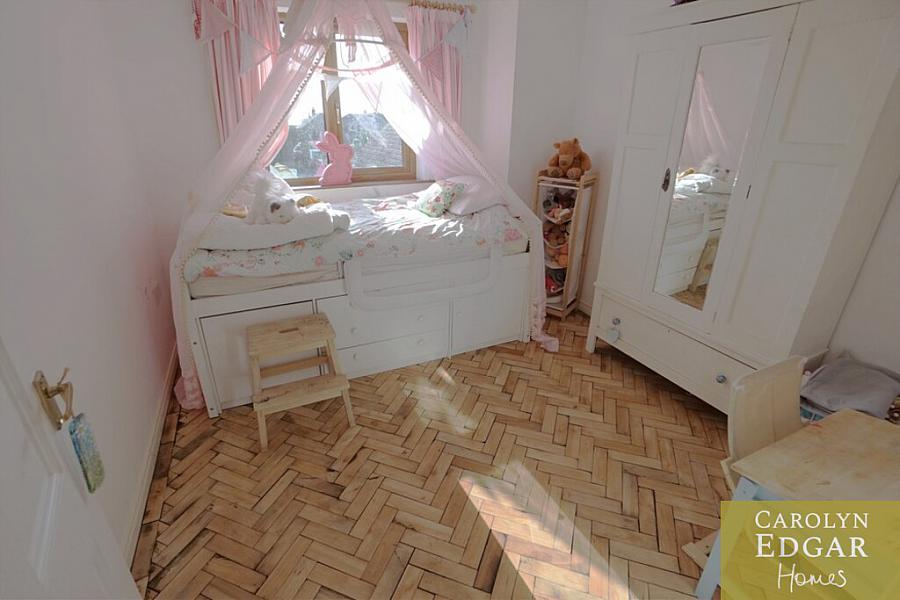 Winter Fell 71B Main Road