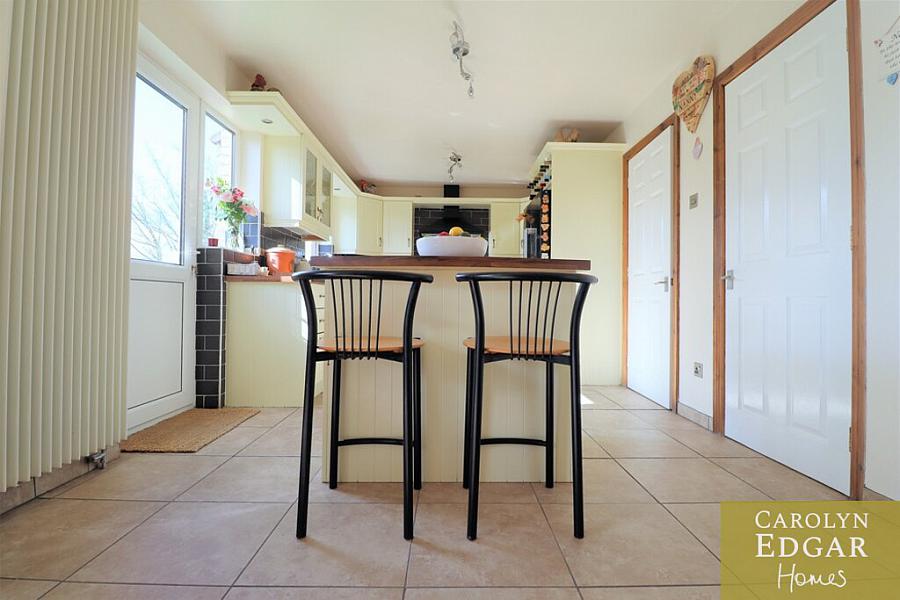 37 Mill Cottage Park