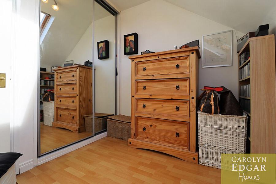 37 Mill Cottage Park