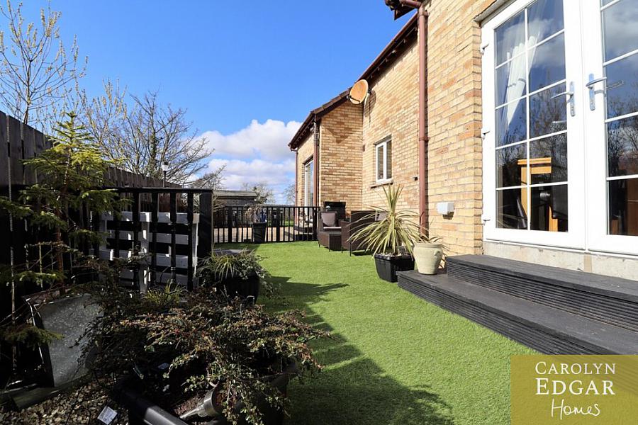 37 Mill Cottage Park