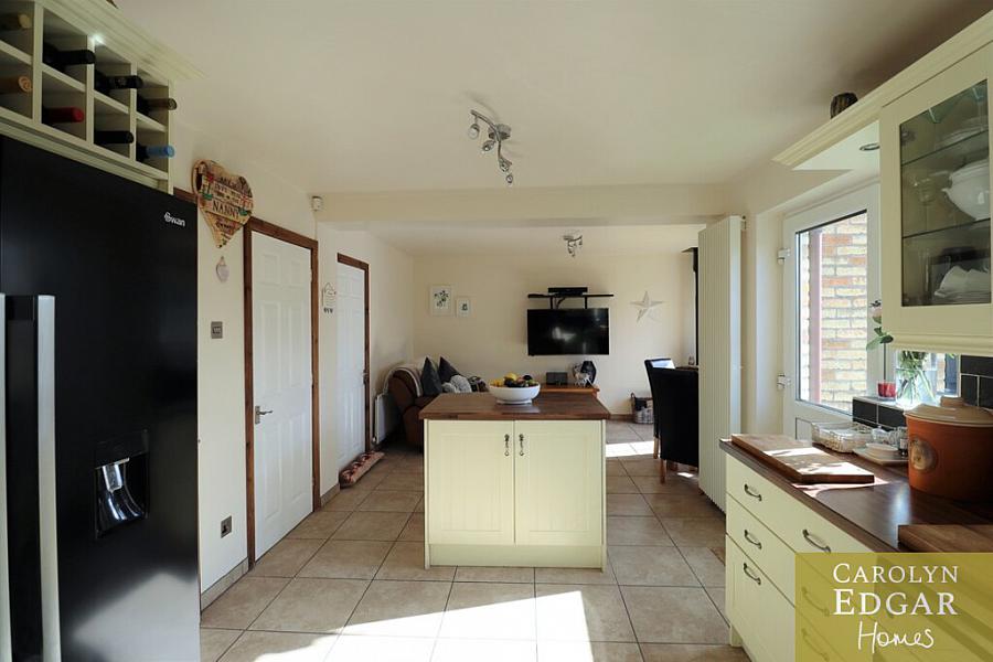 37 Mill Cottage Park