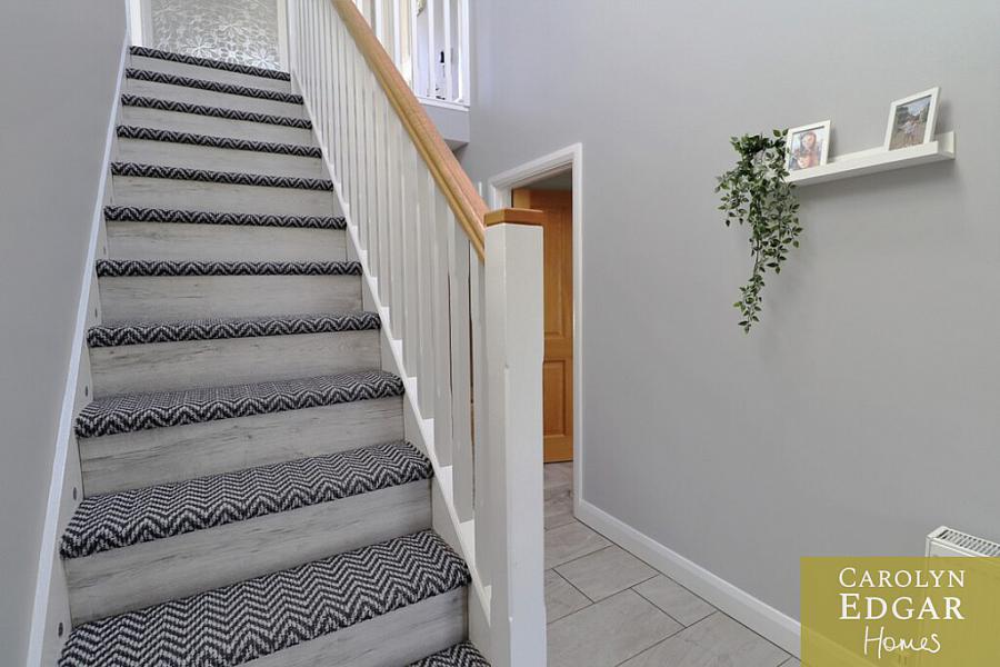 9 Castle Meadow Drive