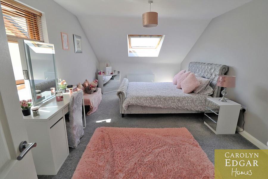 9 Castle Meadow Drive