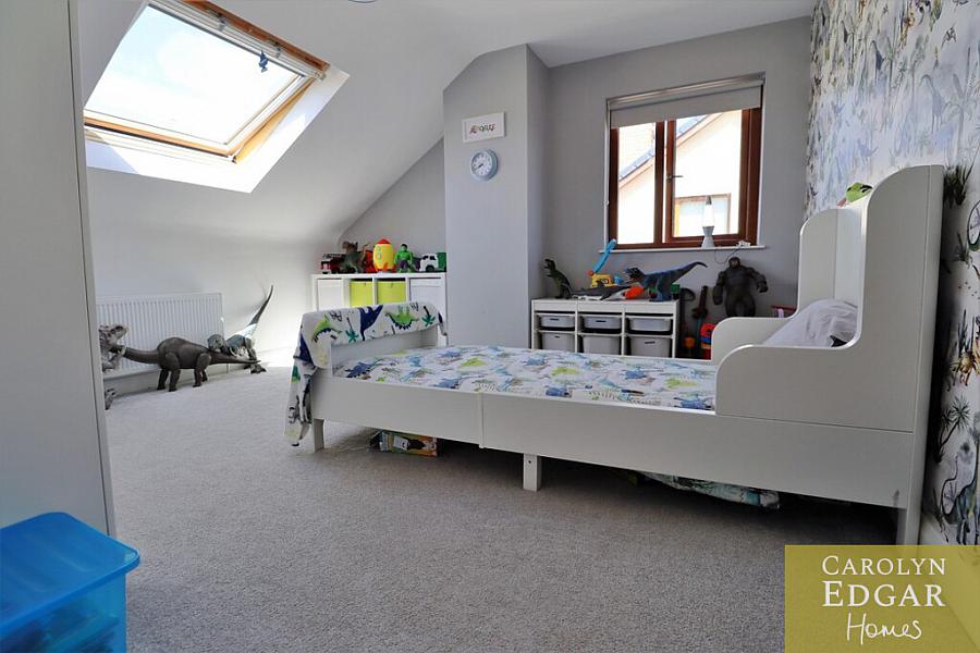 9 Castle Meadow Drive