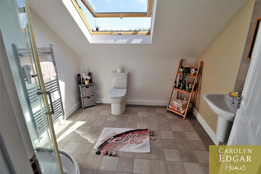 9 Castle Meadow Drive