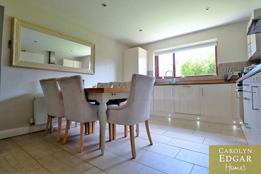 9 Castle Meadow Drive