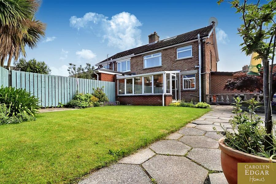19 Ardvarna Crescent