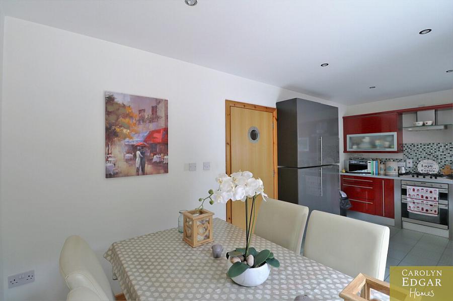 24 East Street Court