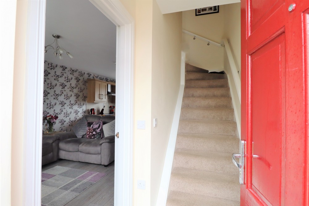 86 Linen Crescent 86 Linen Crescent