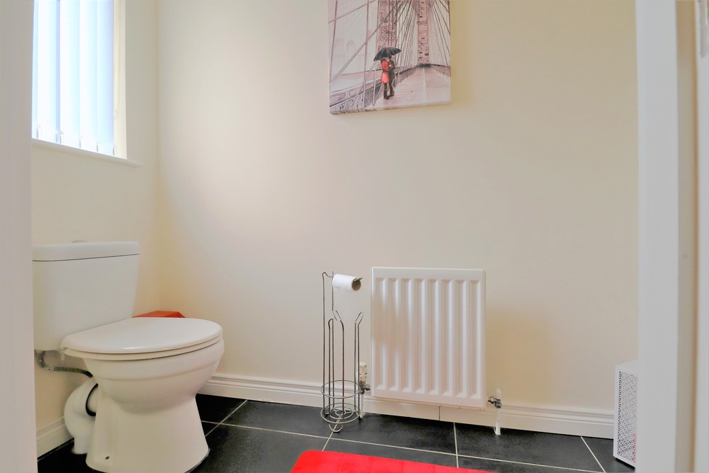 86 Linen Crescent 86 Linen Crescent