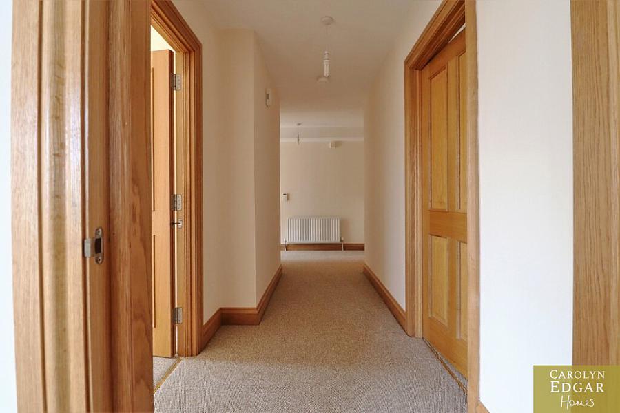Apt 2 4 Princetown Avenue
