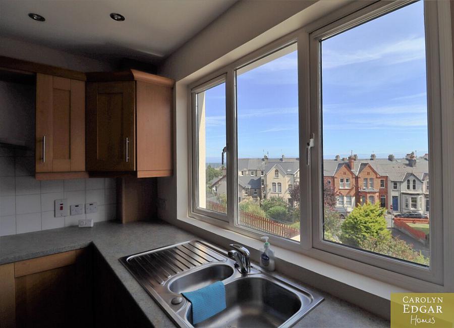 Apt 2 4 Princetown Avenue