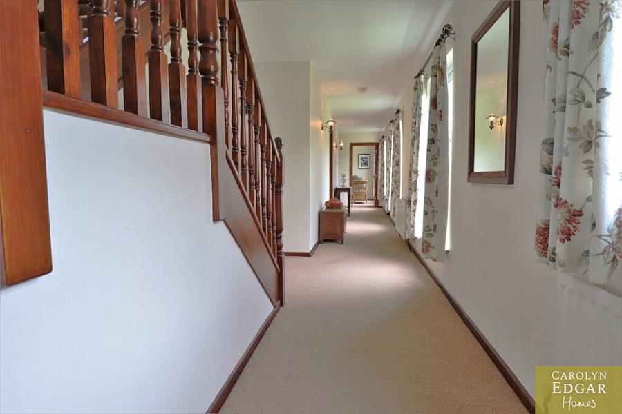 61 Ballyeasborough Road