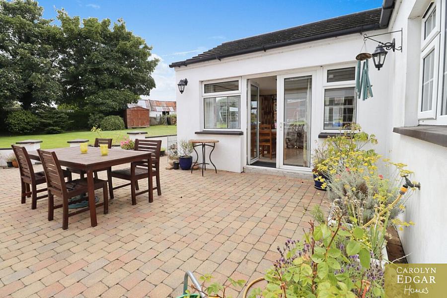 61 Ballyeasborough Road