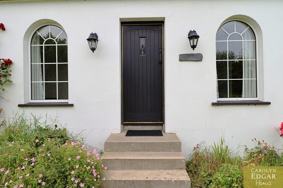 61 Ballyeasborough Road