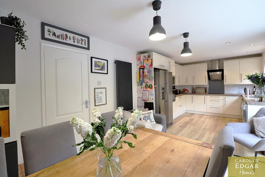 28 Grangewood Road