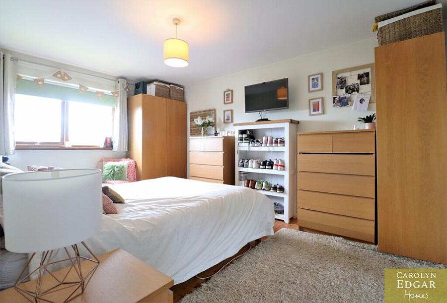 28 Grangewood Road