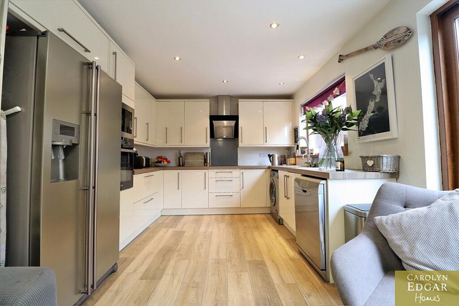 28 Grangewood Road