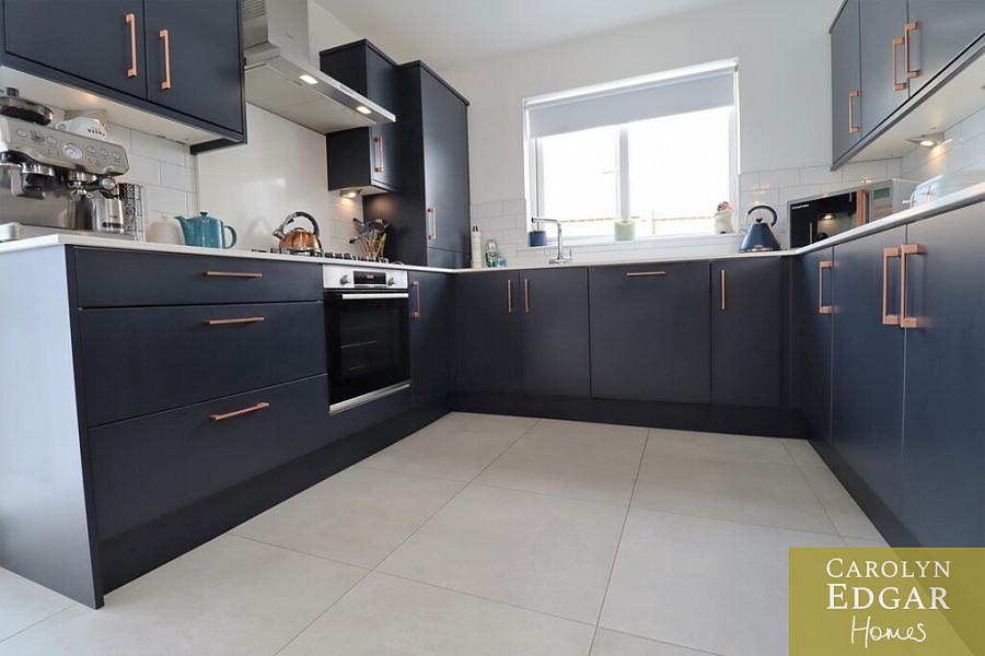 5 Abbeyleigh Heights