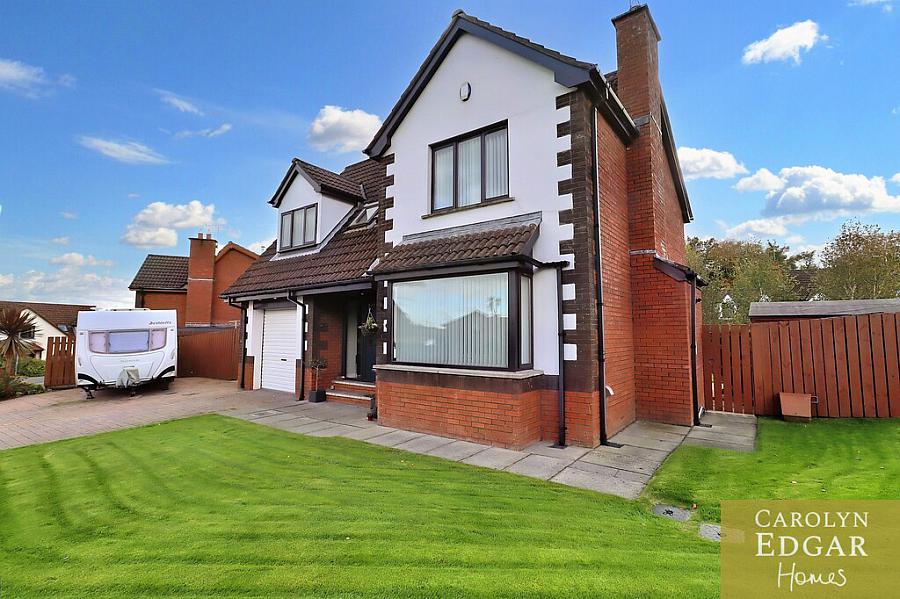 36 Lord Warden's Manor