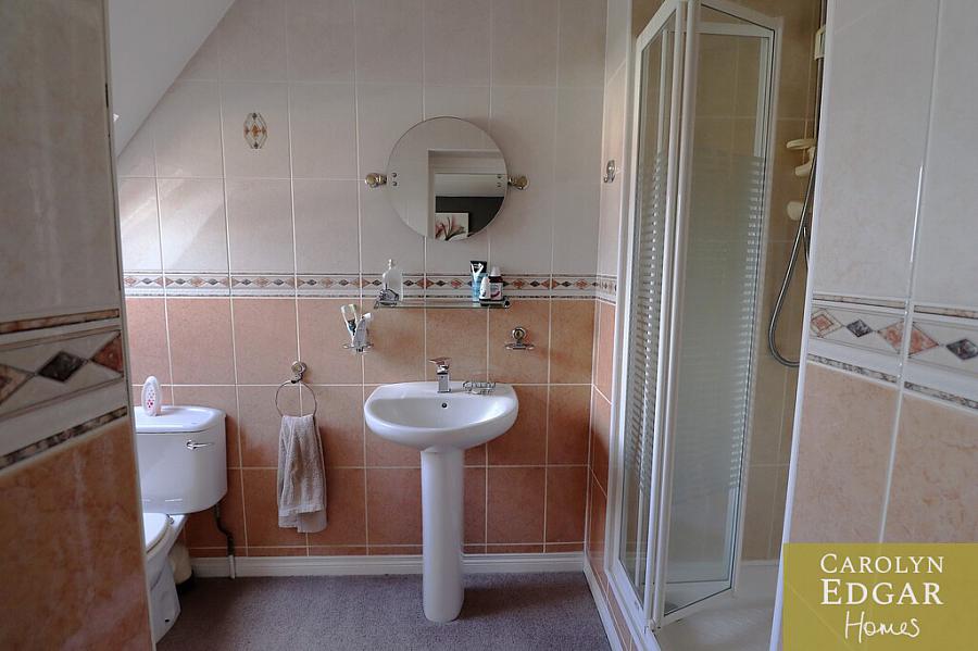 36 Lord Warden's Manor