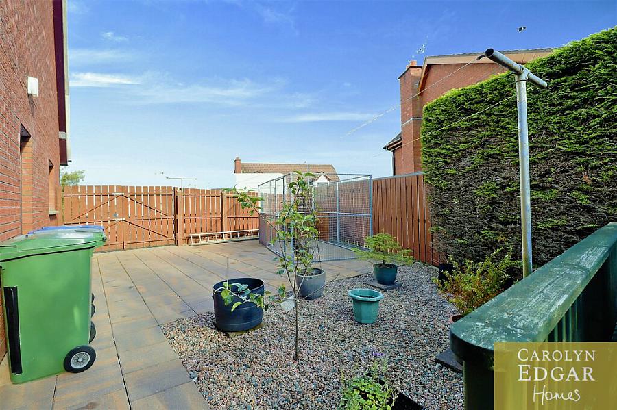 36 Lord Warden's Manor