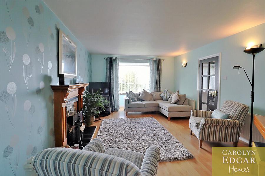 36 Lord Warden's Manor