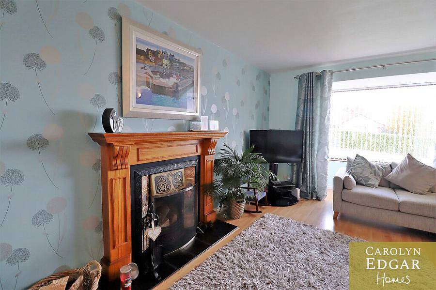 36 Lord Warden's Manor