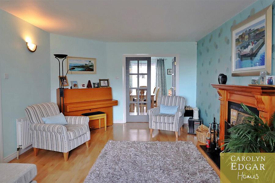 36 Lord Warden's Manor