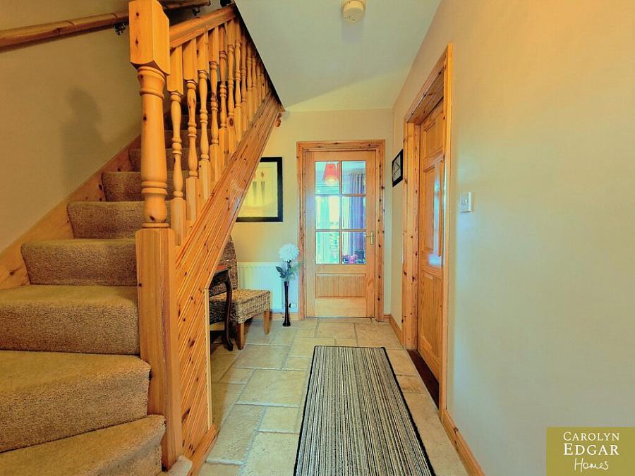 10 Ellisfield Mews