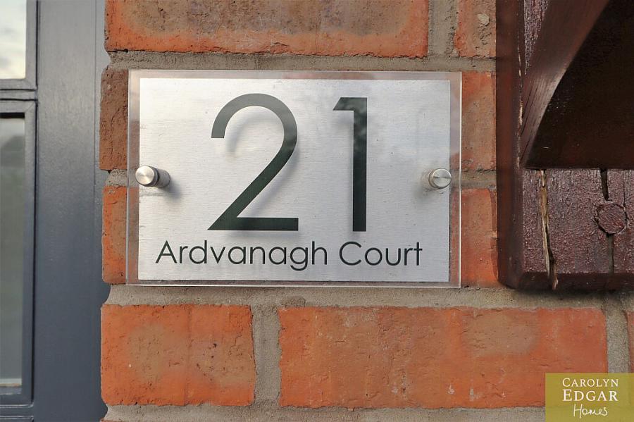 21 Ardvanagh Court
