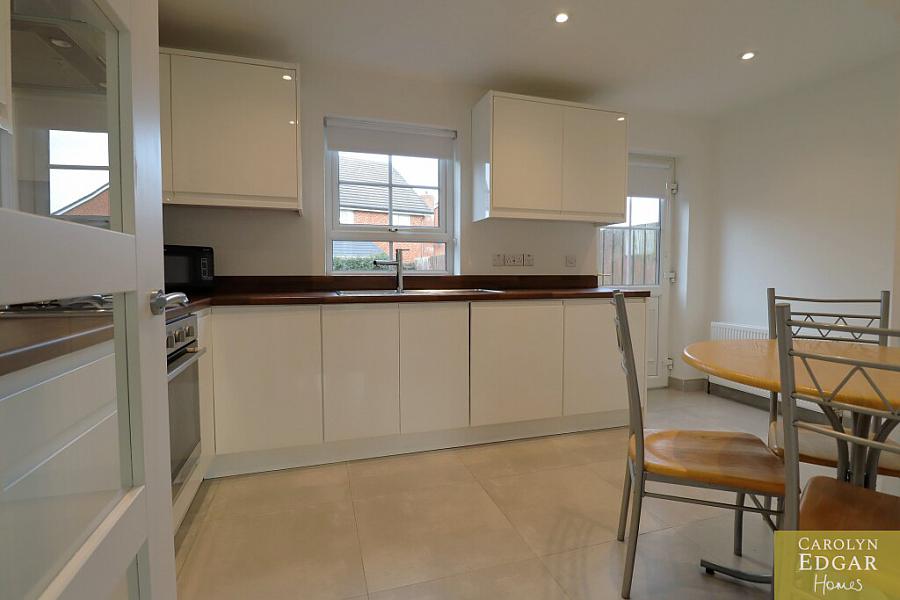 21 Ardvanagh Court