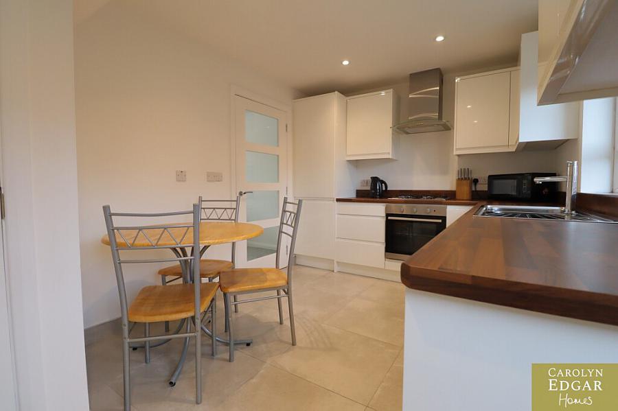 21 Ardvanagh Court