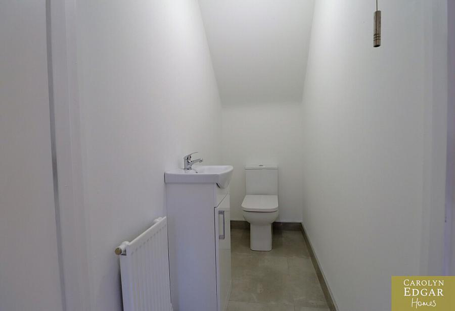 21 Ardvanagh Court