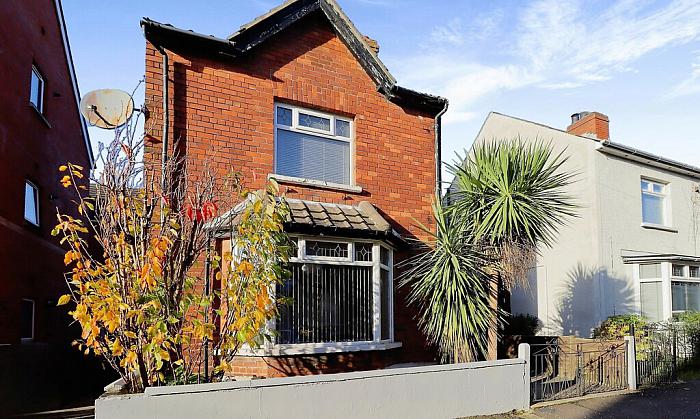 41 Dunraven Avenue 41 Dunraven Avenue