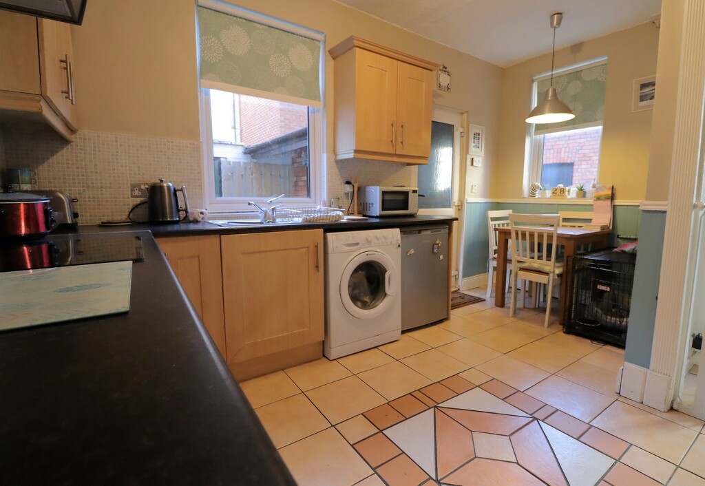 41 Dunraven Avenue 41 Dunraven Avenue