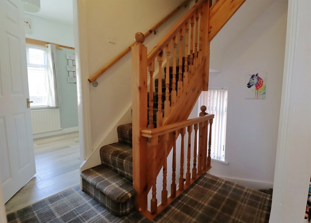 41 Dunraven Avenue 41 Dunraven Avenue