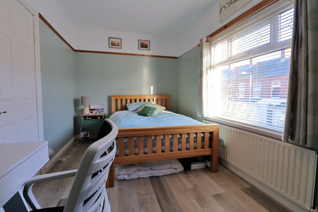 41 Dunraven Avenue 41 Dunraven Avenue