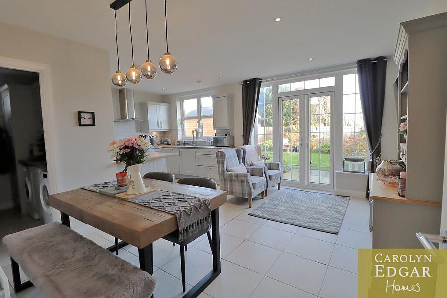 27 Prince Regent Park