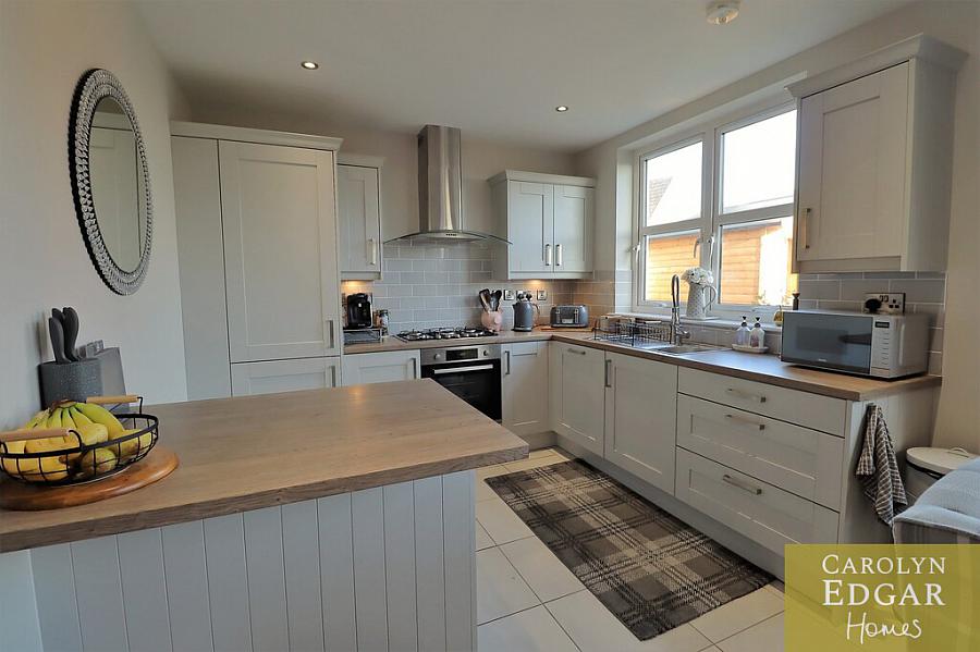 27 Prince Regent Park