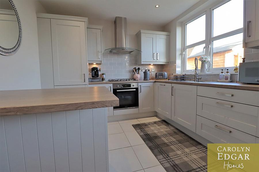 27 Prince Regent Park