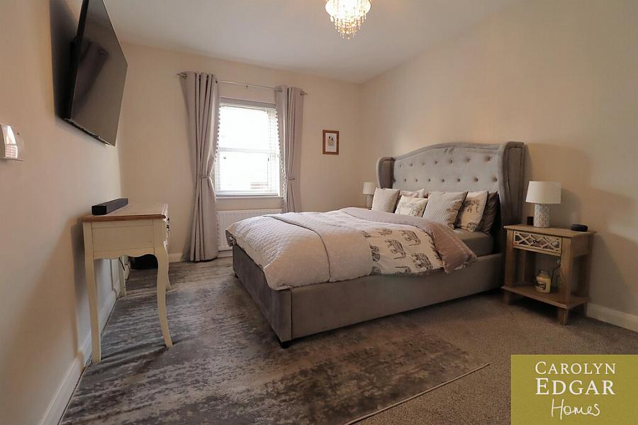 27 Prince Regent Park