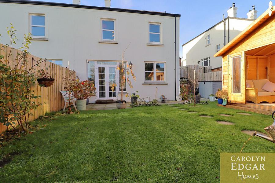 27 Prince Regent Park