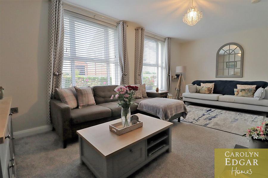 27 Prince Regent Park