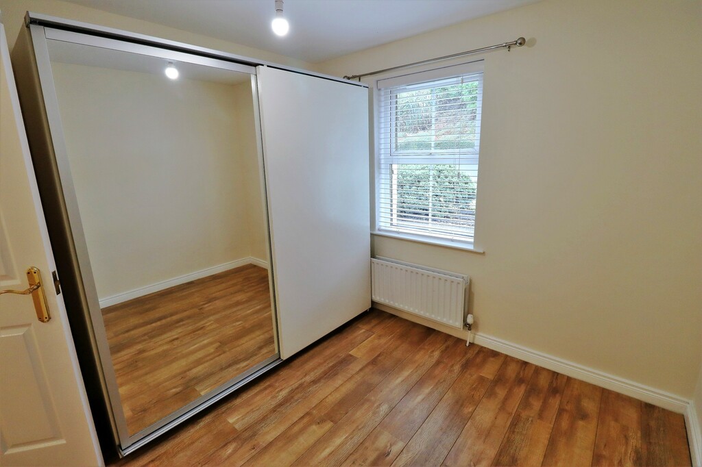 14 Rhanbuoy Gardens 14 Rhanbuoy Gardens