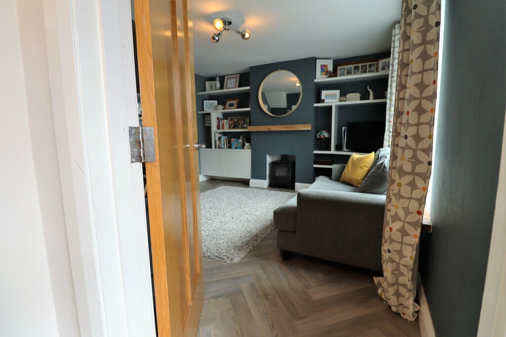 15 Marian Way 15 Marian Way