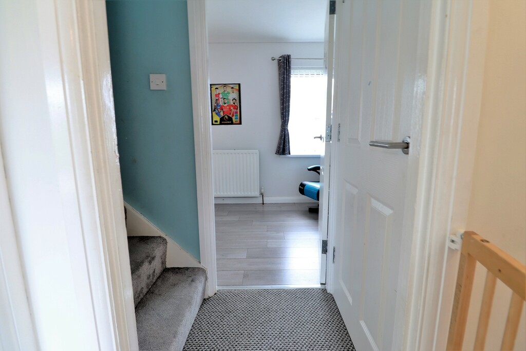 15 Marian Way 15 Marian Way