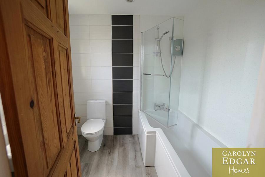 4 Thornleigh Crescent