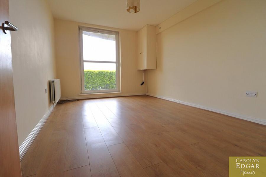 Apartment 2 , 1 Northview